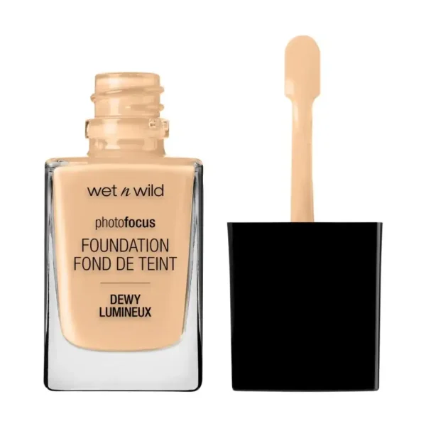 Wet N Wild Photo Focus Dewy Foundation – Soft Beige - Image 1
